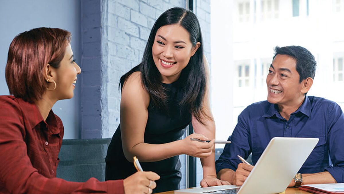 What Is an Executive Coach and Why It Matters in Today’s Business Environment